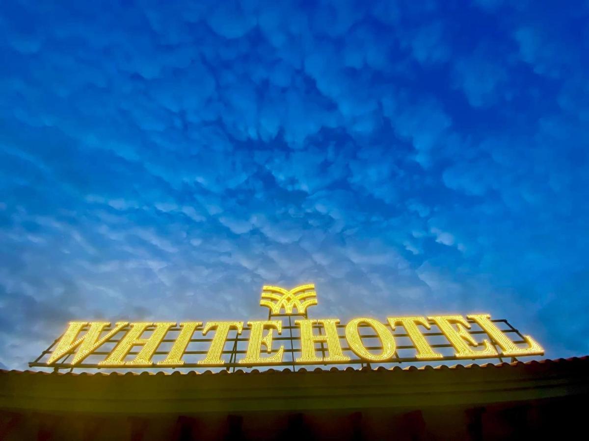 White Hotel Lang Son Exterior photo